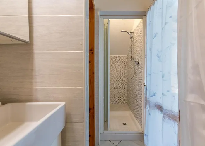 Guesthost - Duplex Apartament *