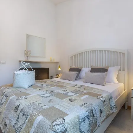 Apartment Duplex